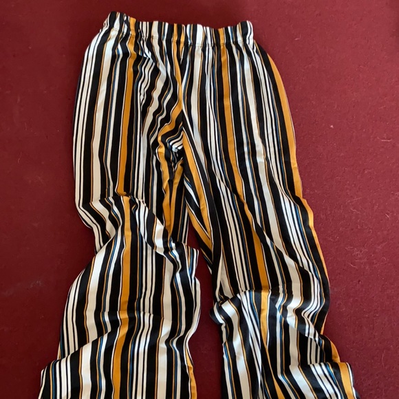 Flared Pants - Picture 2 of 3